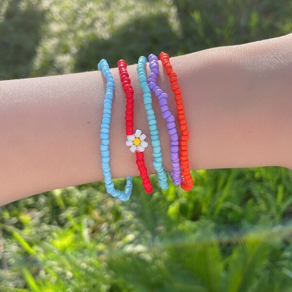 

5pcs Girls Flower Decor Beaded Bracelet, Multicolor