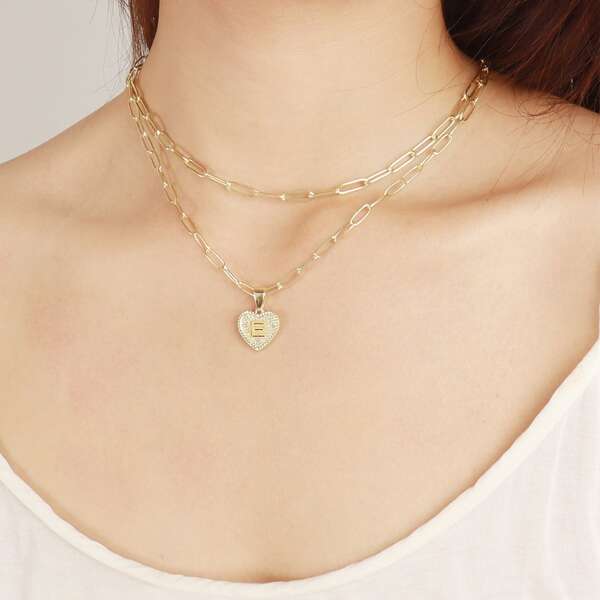 

2pcs Letter Decor Heart Charm Necklace, Gold