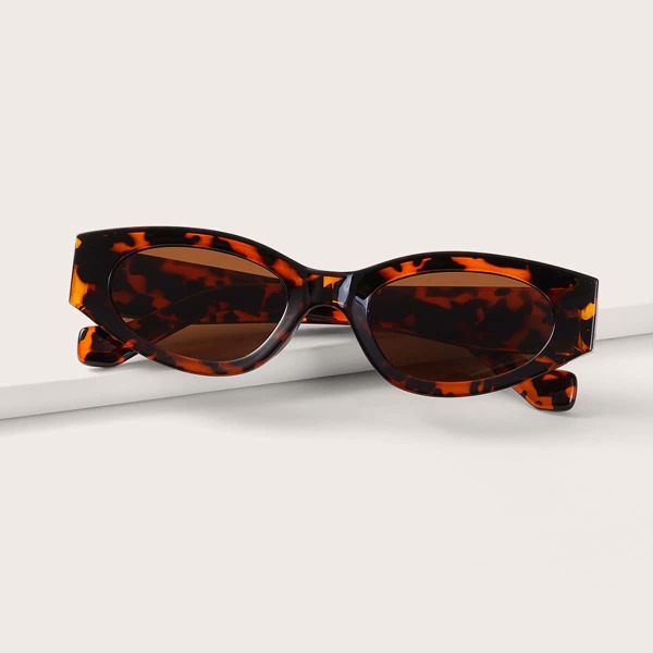 

Tortoiseshell Frame Sunglasses
