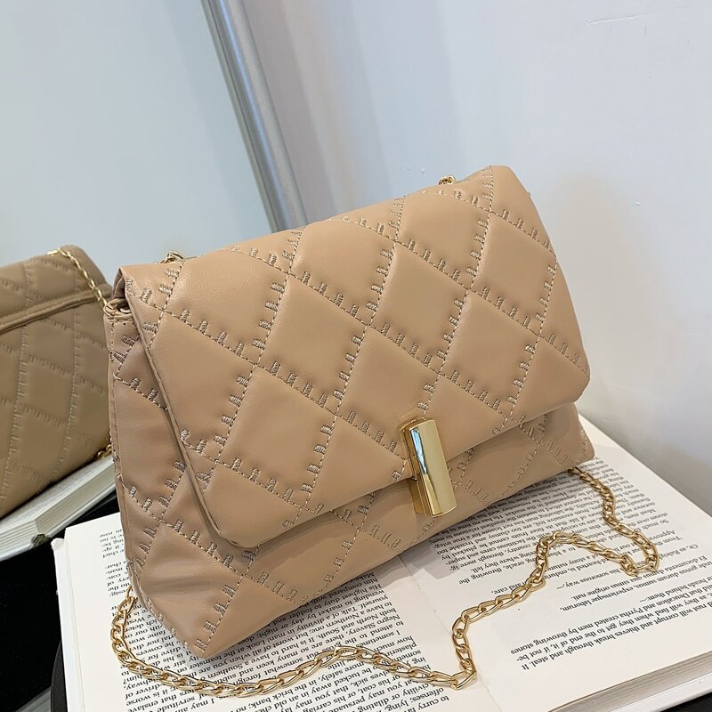 

Quilted Flap Shoulder Bag, Khaki