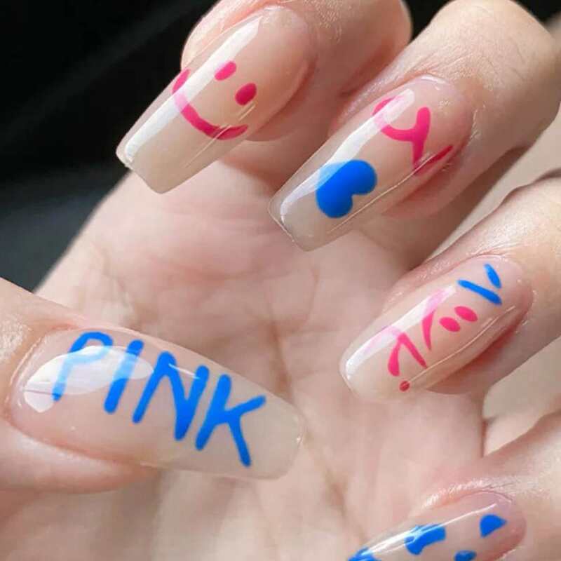 

24pcs Heart Pattern Fake Nail, Blue