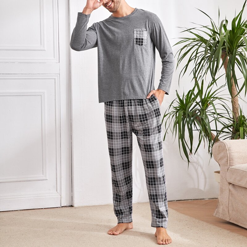 

Guys Plaid Pocket Tee & Pants Lounge Set, Multicolor