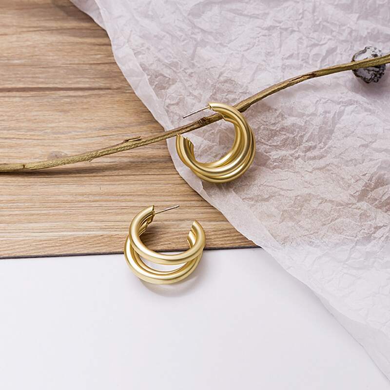 

Minimalist Hoop Earrings, Gold