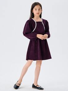 女孩鏤空蕾絲花邊泡泡袖燈芯絨洋裝