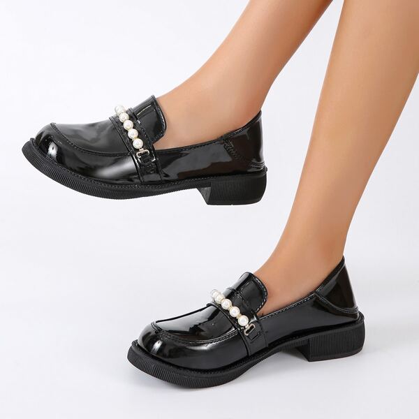 

Faux Pearls Decor Loafers, Black