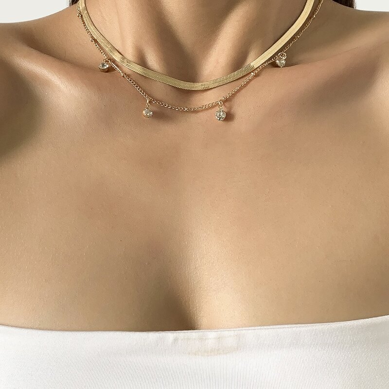 

2pcs Rhinestone Decor Chain Necklace, Gold