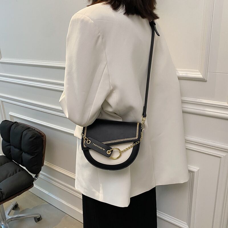 

Colorblock Flap Crossbody Bag, Black and white