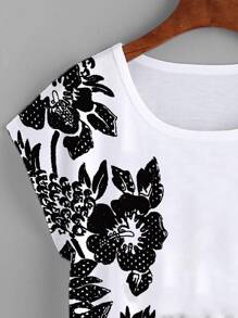 SHEIN LUNE 大碼印花蝙蝠袖弧形下擺T恤