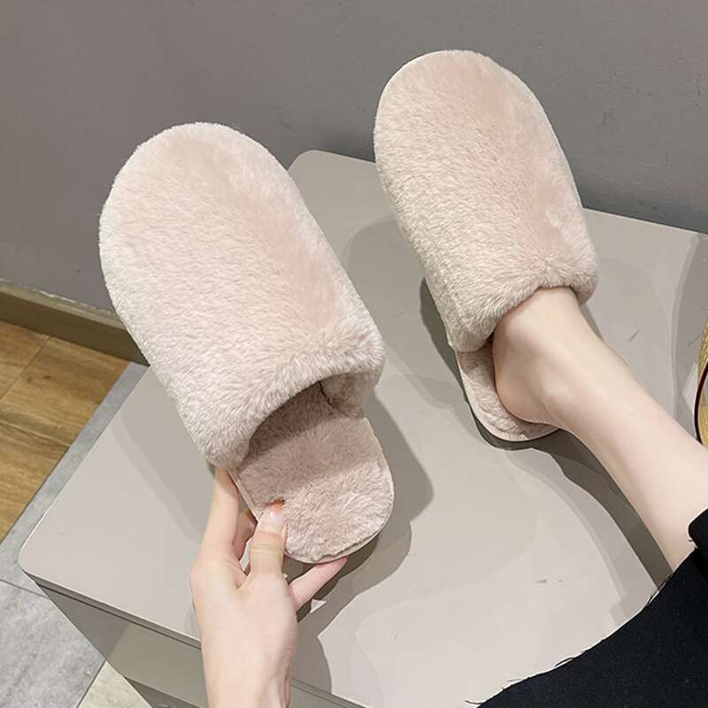 

Minimalist Fluffy Bedroom Slippers, Pink