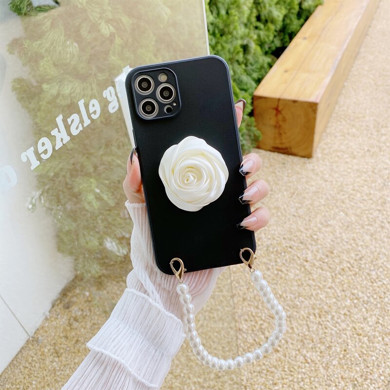 

Flower Design Phone Case With Faux Pearl Hand Strap, White