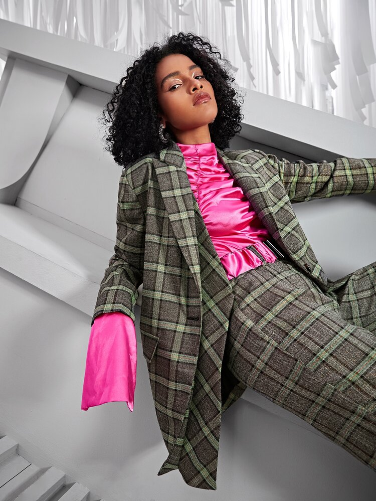 Lapel Neck Plaid Print Single Button Asymmetrical Hem Blazer