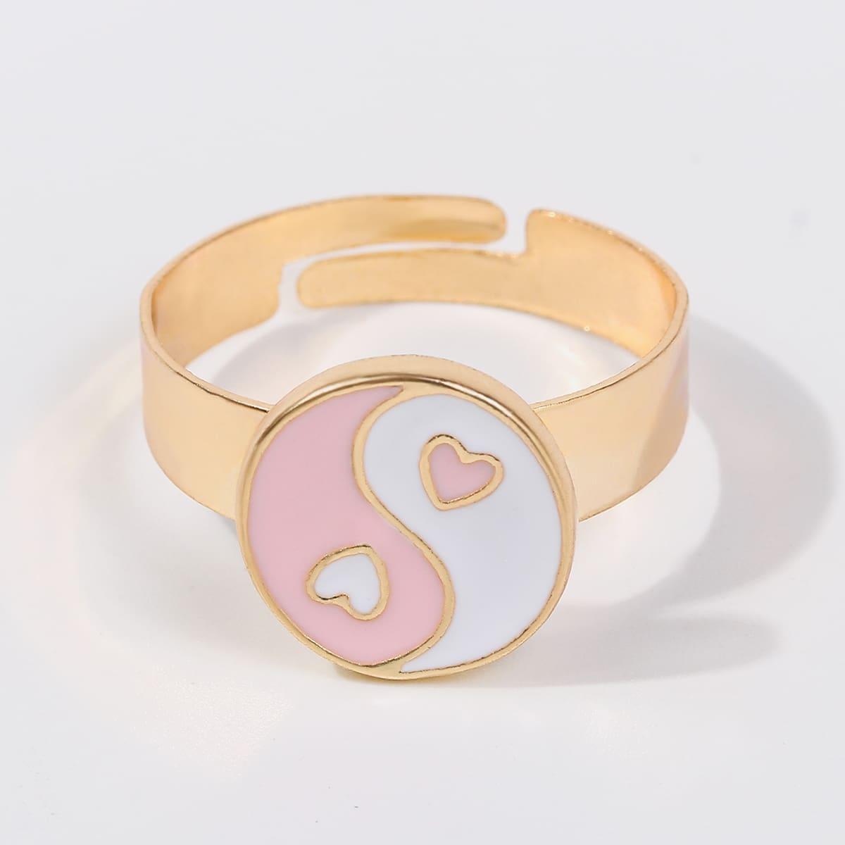 

Yin & Yang Decor Ring, Multicolor
