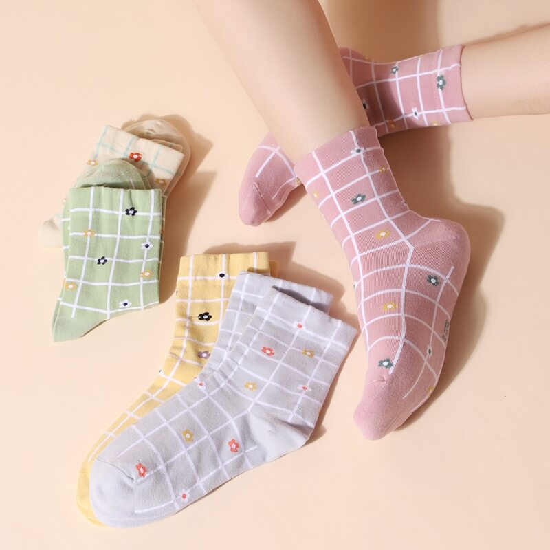 

5pairs Flower & Plaid Pattern Crew Socks, Multicolor