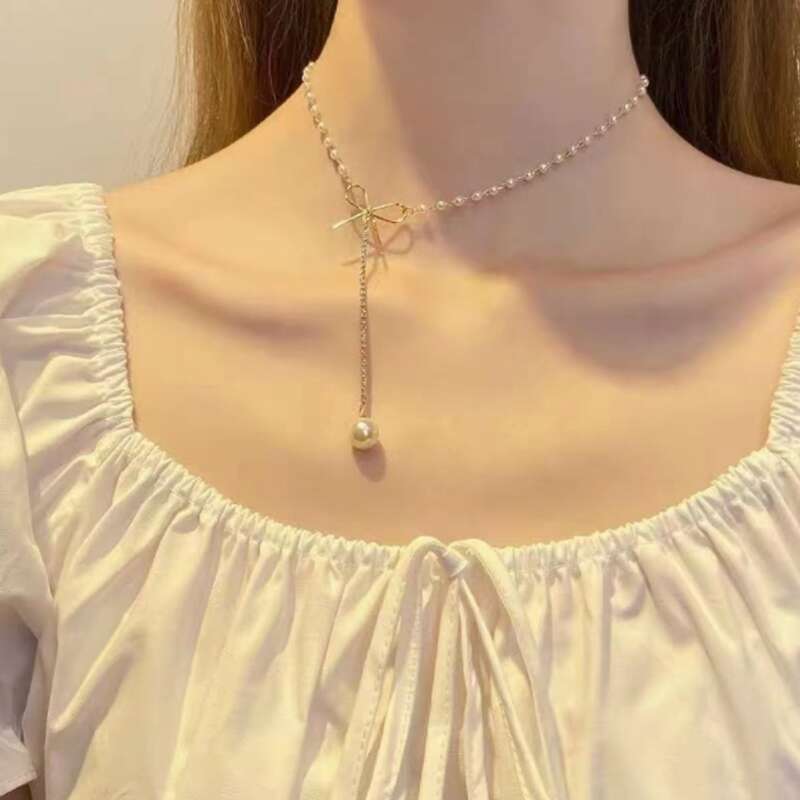 

Bow Decor Chain Necklace, Gold