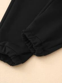 SHEIN Young Boy 1 szt. Modne, codzienne, jednokolorowe spodnie sportowe z elastyczną talią, jesień/zima