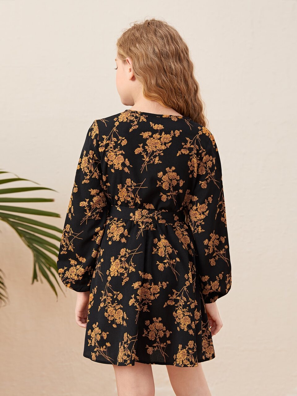 Girls Floral Print Surplice Neck Belted Lantern Sleeve Dress