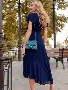 MIUSOL 拼接蕾絲蝴蝶袖不對稱荷葉邊雪紡伴娘連衣裙 - 藏蓝色 - 查看 2