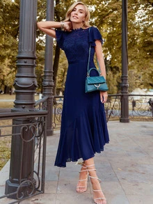 MIUSOL 拼接蕾絲蝴蝶袖不對稱荷葉邊雪紡伴娘連衣裙 - 藏蓝色 - 查看 3