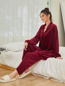 SHEIN أطقم منزلية نسائية بازرارأمامية الصاف كاجوال