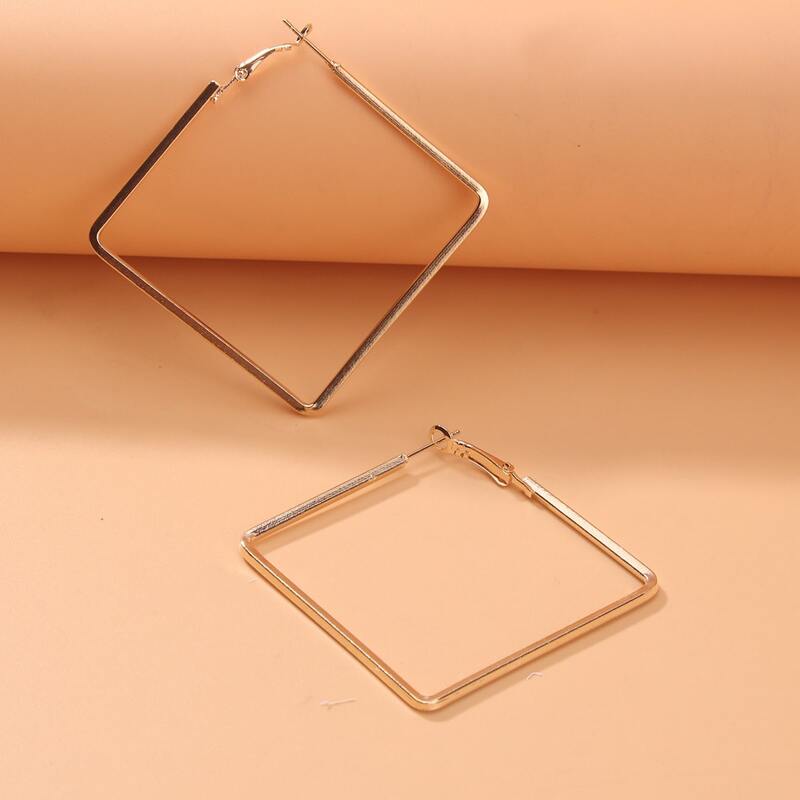 

Minimalist Hoop Earrings, Gold