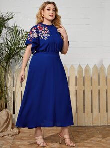 SHEIN Clasi Vestido con cinturón con bordado floral de manga campanuda - Azul Marino - Ver 4