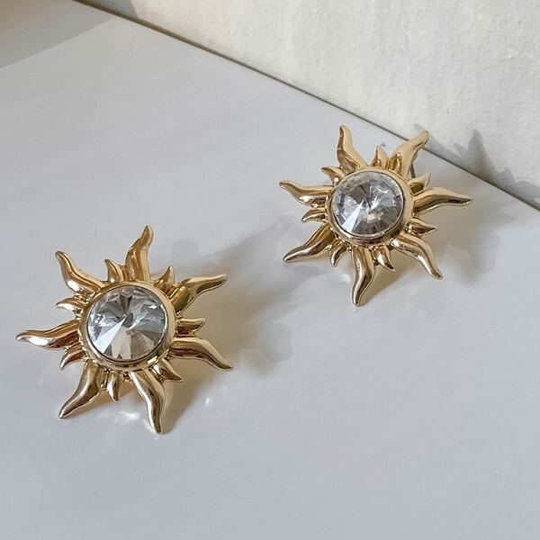 

Sun Shaped Stud Earrings, Gold