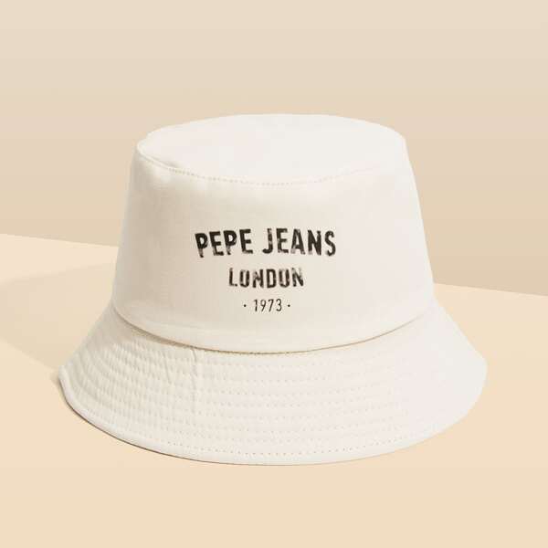 

Letter Graphic Bucket Hat, Beige