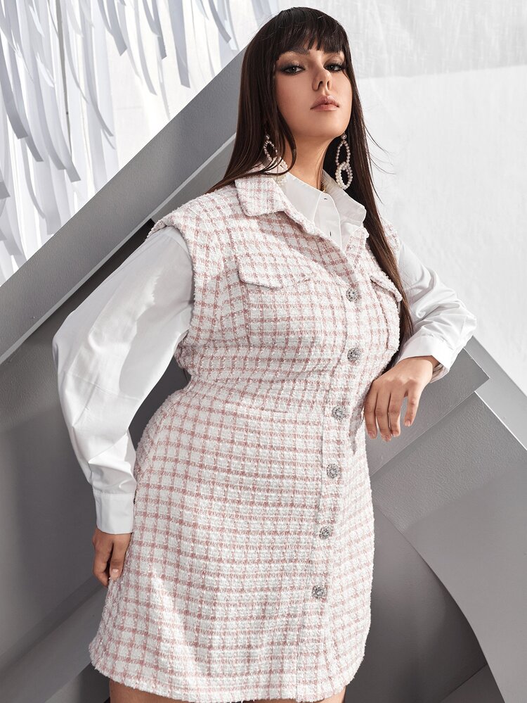 SHEIN Unity 大碼前紐扣格紋粗花呢不帶襯衫洋裝 - 淺粉色 - 查看 5