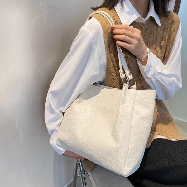 

Large Capacity Cartoon Graphic Tote Bag, Beige