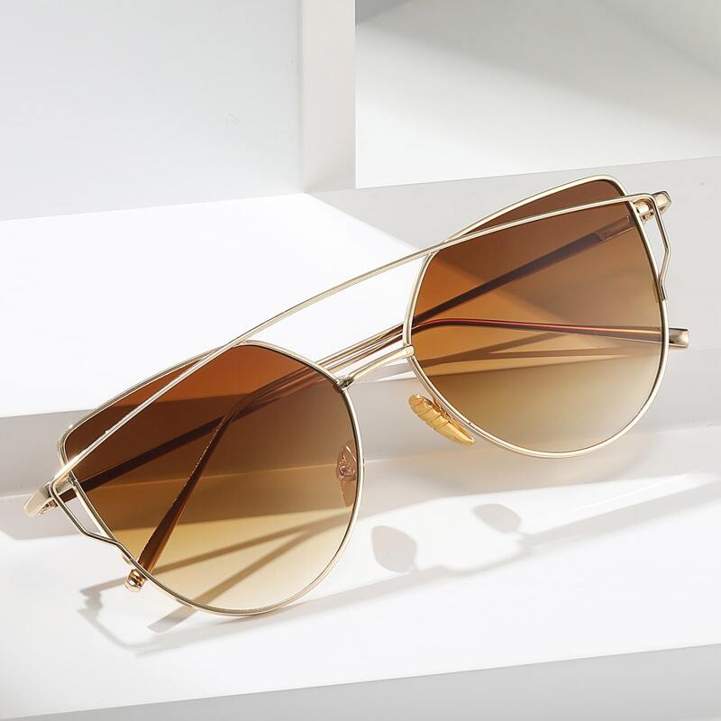 

Metal Frame Sunglasses