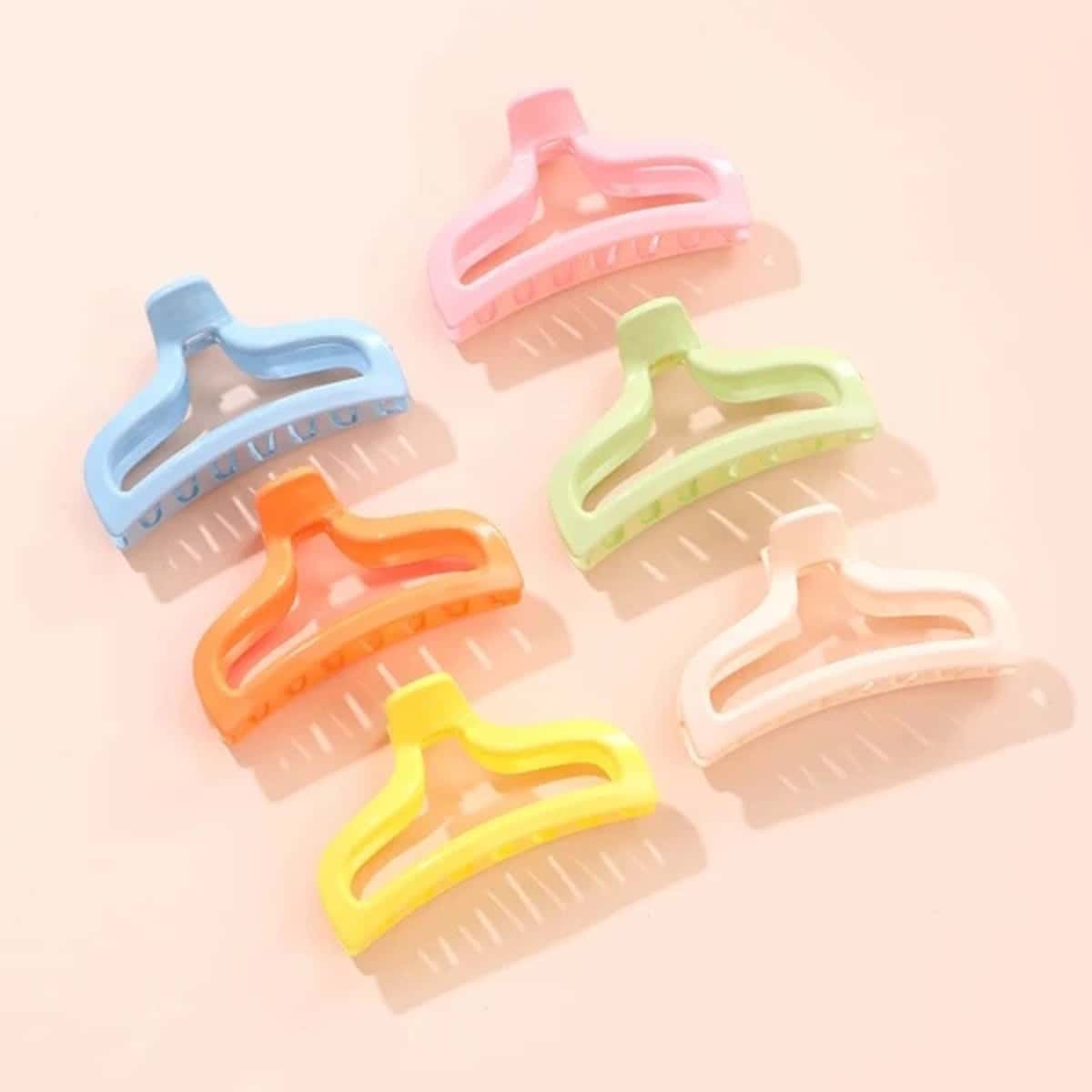

6pcs Solid Hair Claw, Multicolor