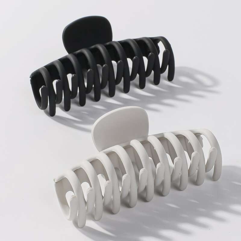 

2pcs Solid Hair Claw, Multicolor