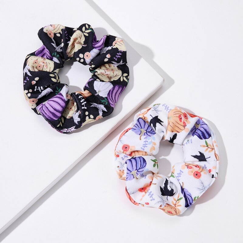 

2pcs Pumpkin Graphic Scrunchie, Multicolor