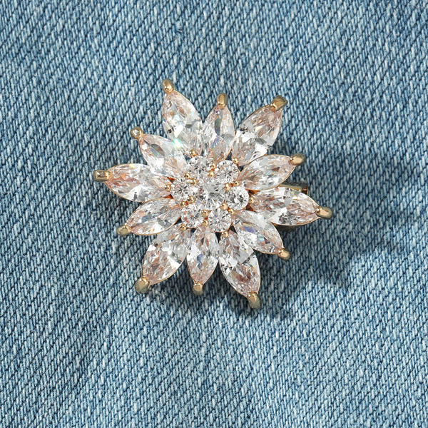 

Zircon Flower Decor Brooch, Multicolor