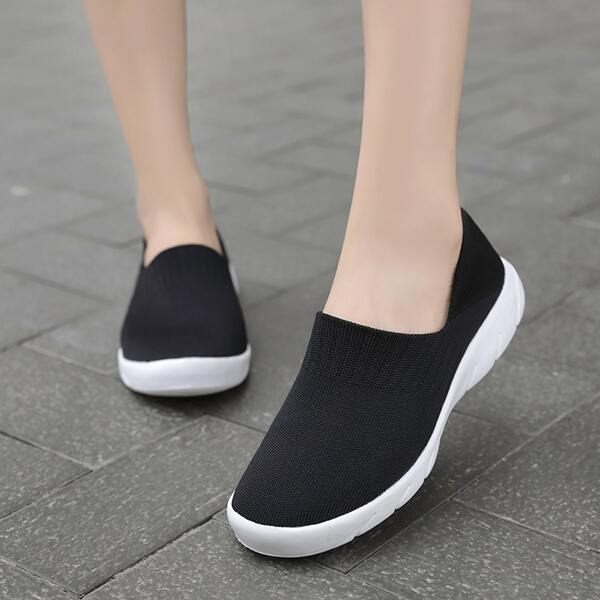 

Minimalist Slip-On Casual Shoes, Black