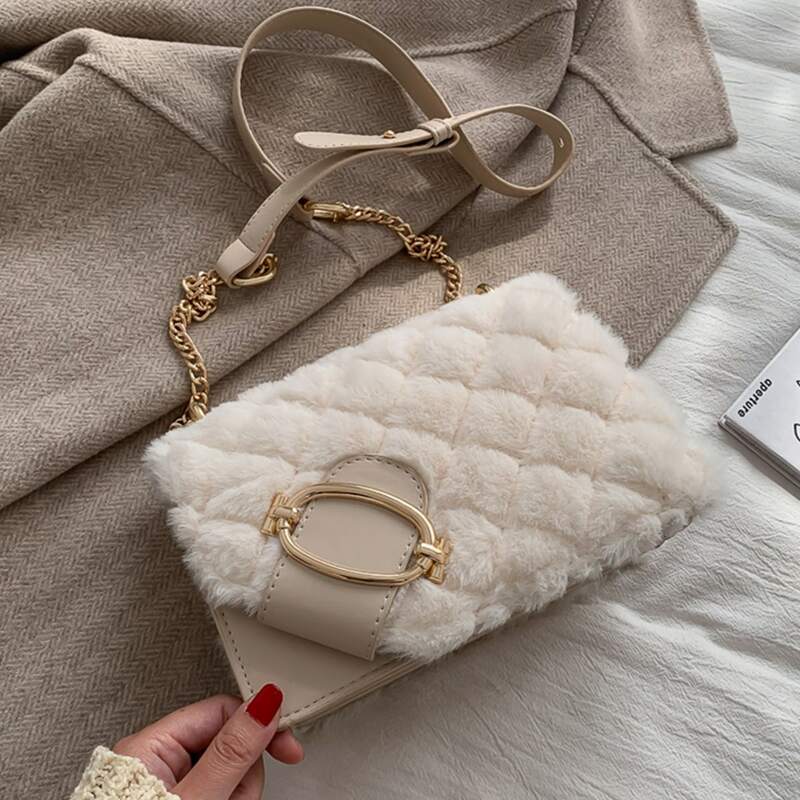 

Fluffy Shoulder Bag, White