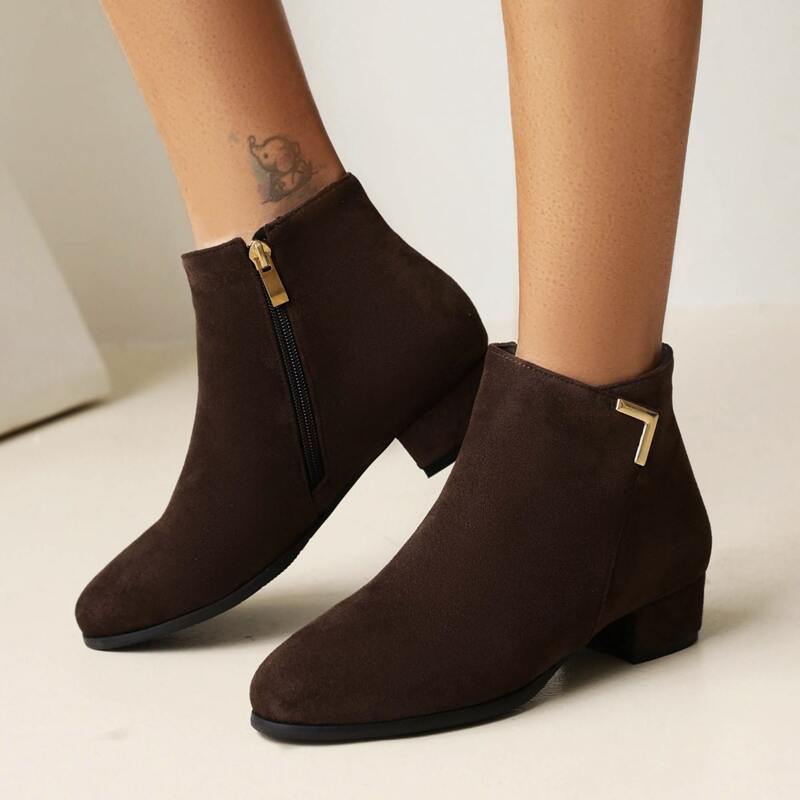 

Slip On Suede Classic Boots, Coffee brown