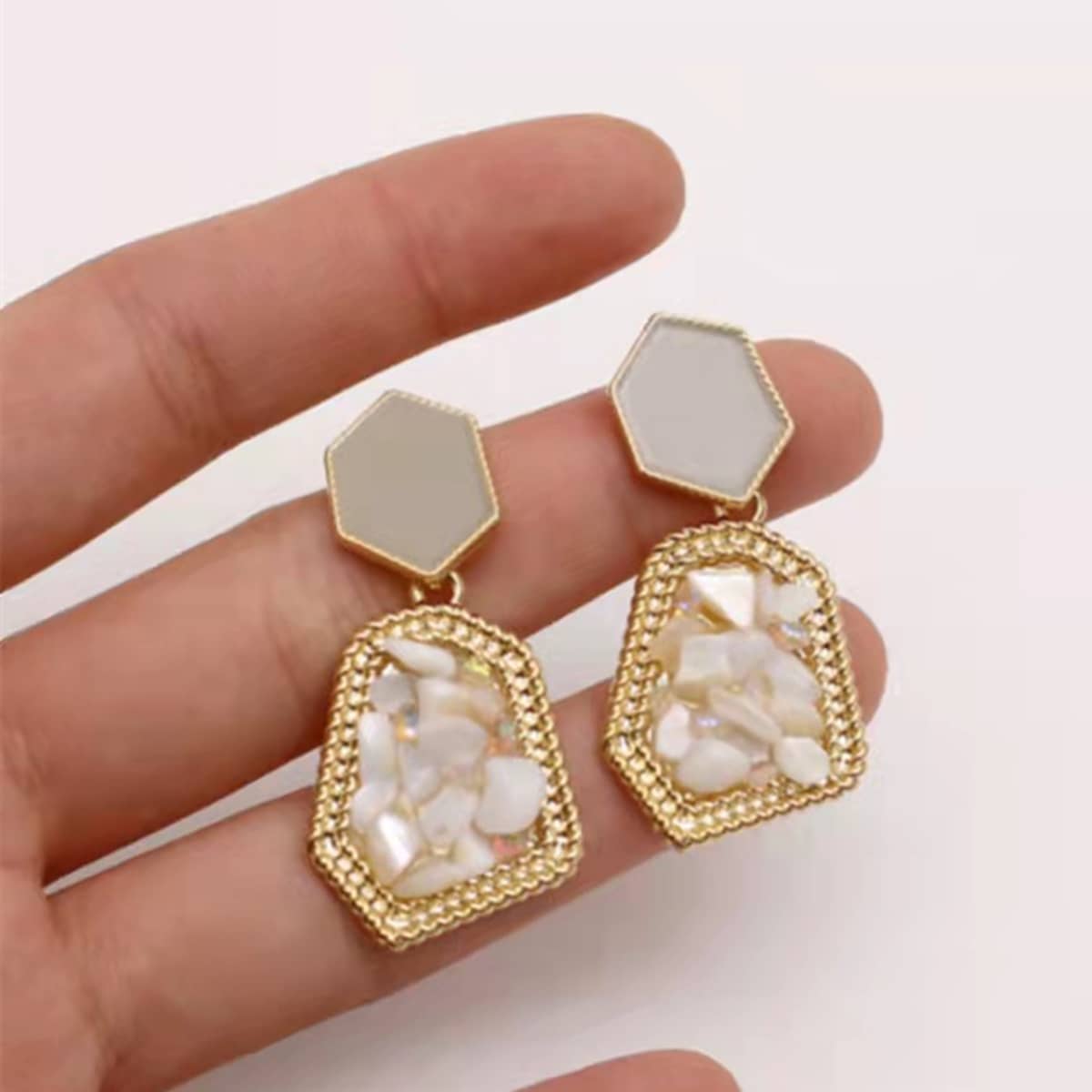 

Geo Drop Earrings, White