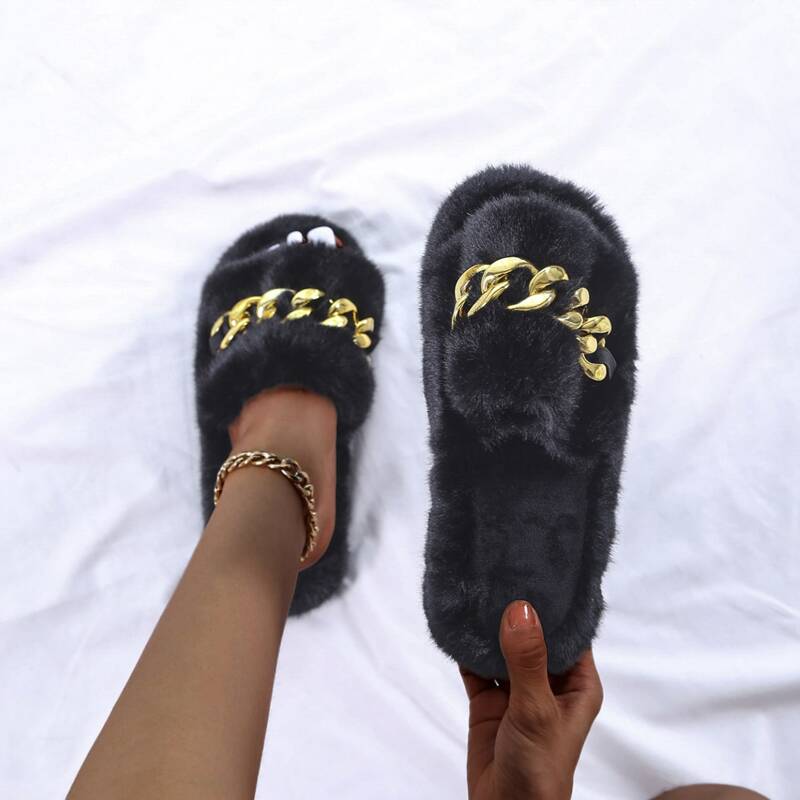 

Chain Decor Fluffy Slippers, Black
