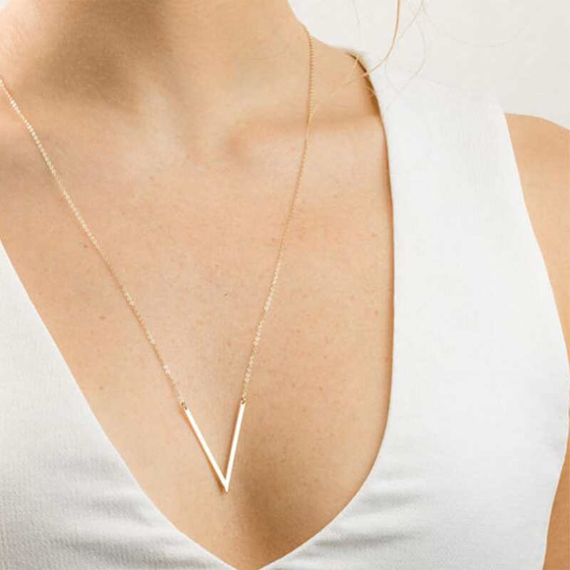 

Letter Design Chain Necklace, Gold