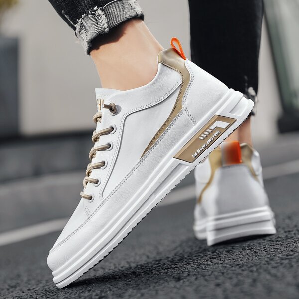 

Men Minimalist Lace Up Front Skate Shoes, White
