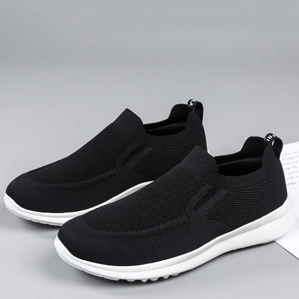 

Men Minimalist Slip On Running Shoes, Black