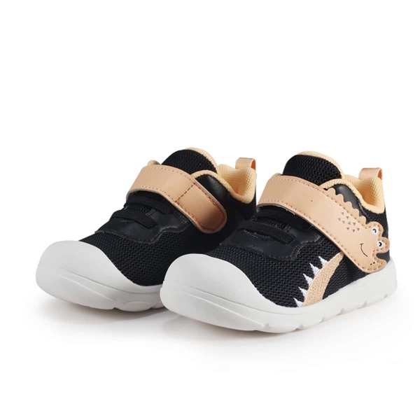 

Girls Colorblock Cartoon Graphic Sneakers, Black