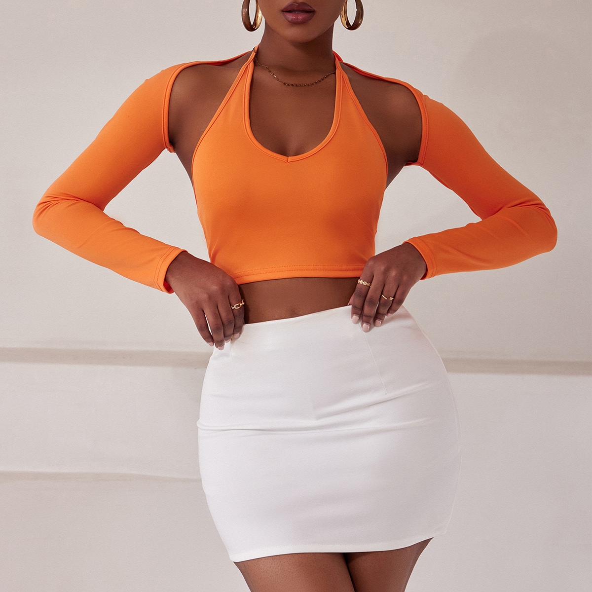 Кроп топ с узлом сзади и болеро