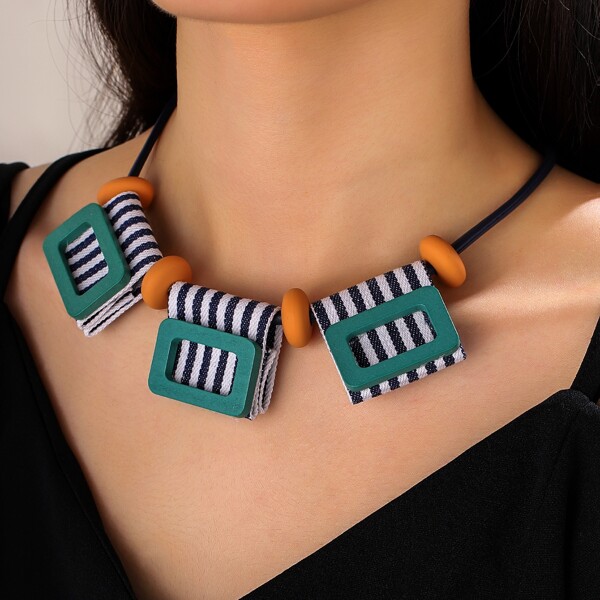 

Striped Print Necklace, Multicolor