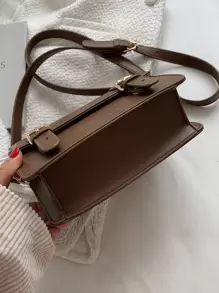 学院风女式 PU 翻盖扣手提包，适合少女、女大学生、新人及白领人士，非常适合大学、通勤、商务休闲女包，适合办公室、商务和工作