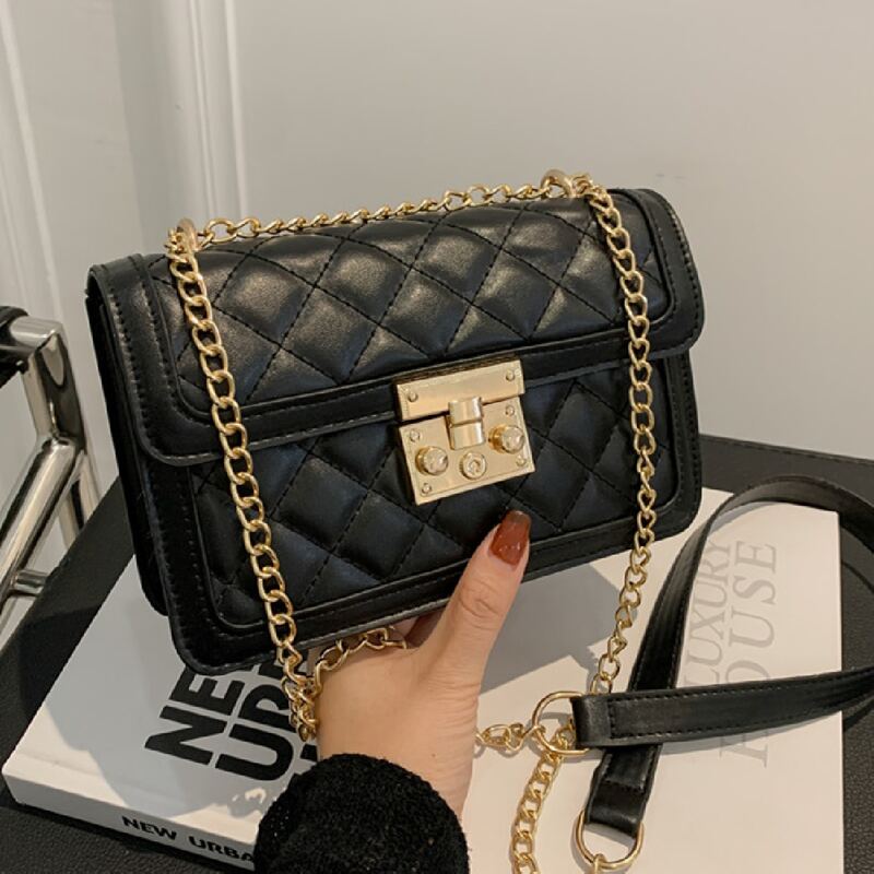 

Quilted Shoulder Bag, Black