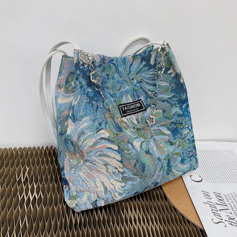 

Flower Graphic Tote Bag, Blue