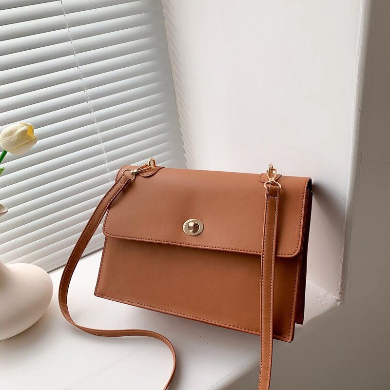

Minimalist Crossbody Bag, Brown