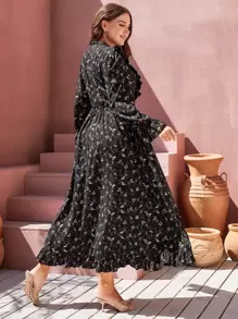 SHEIN Clasi Plus Ditsy Floral Tie Neck Flounce Sleeve Ruffle Hem Dress Maxi Women Outfit Fall Cloth For Women - Black - View 2